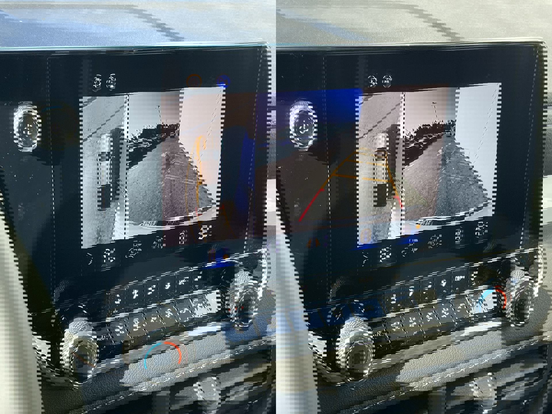 New 2025 Chevrolet Colorado W/T w/ Advanced Trailering Package image 23