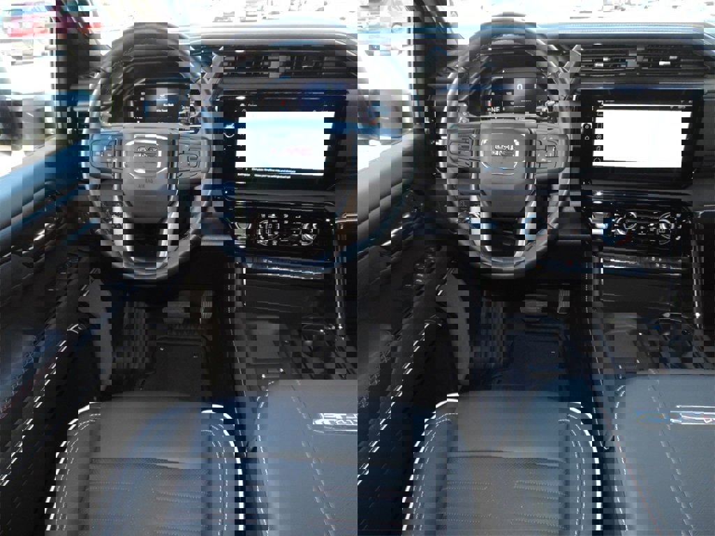 Certified 2025 GMC Sierra 2500 AT4X image 26