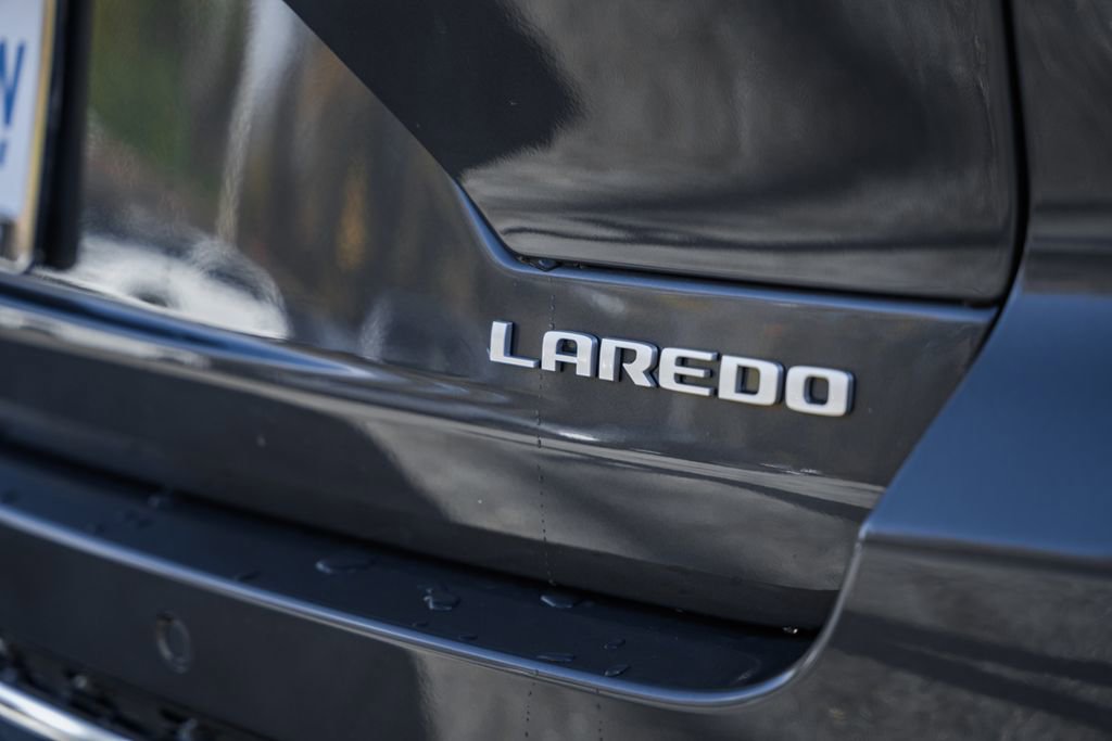 New 2025 Jeep Grand Cherokee Laredo X w/ MOPAR Finishing Package image 7