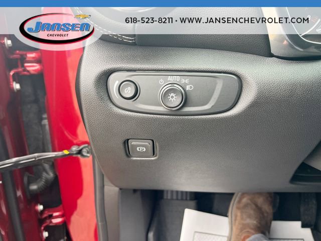 Used 2024 Chevrolet Blazer LT w/ Convenience Package image 17