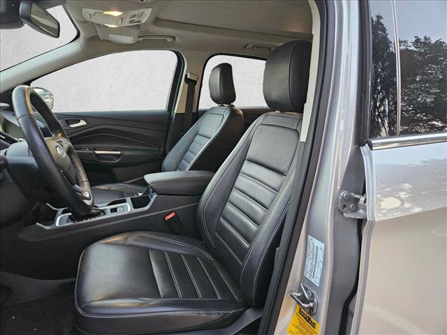 Used 2019 Ford Escape Titanium FWD image 14