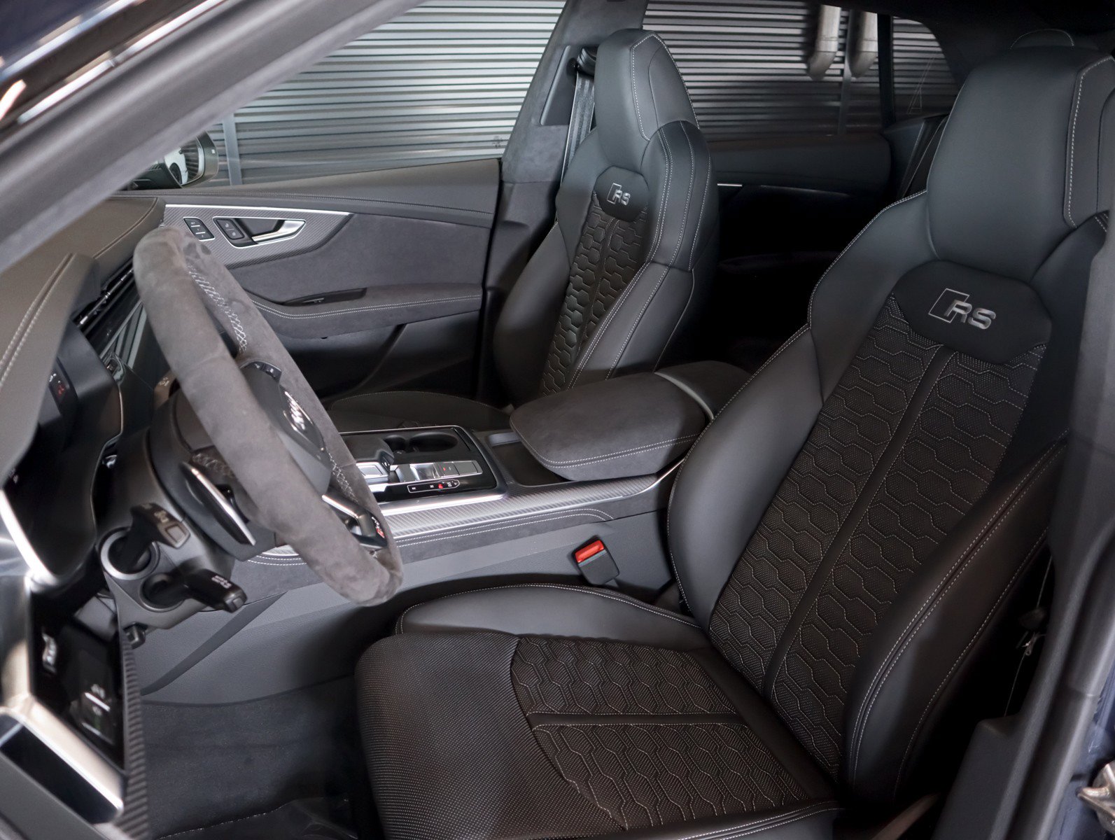 New 2026 Audi RS Q8 performance image 8