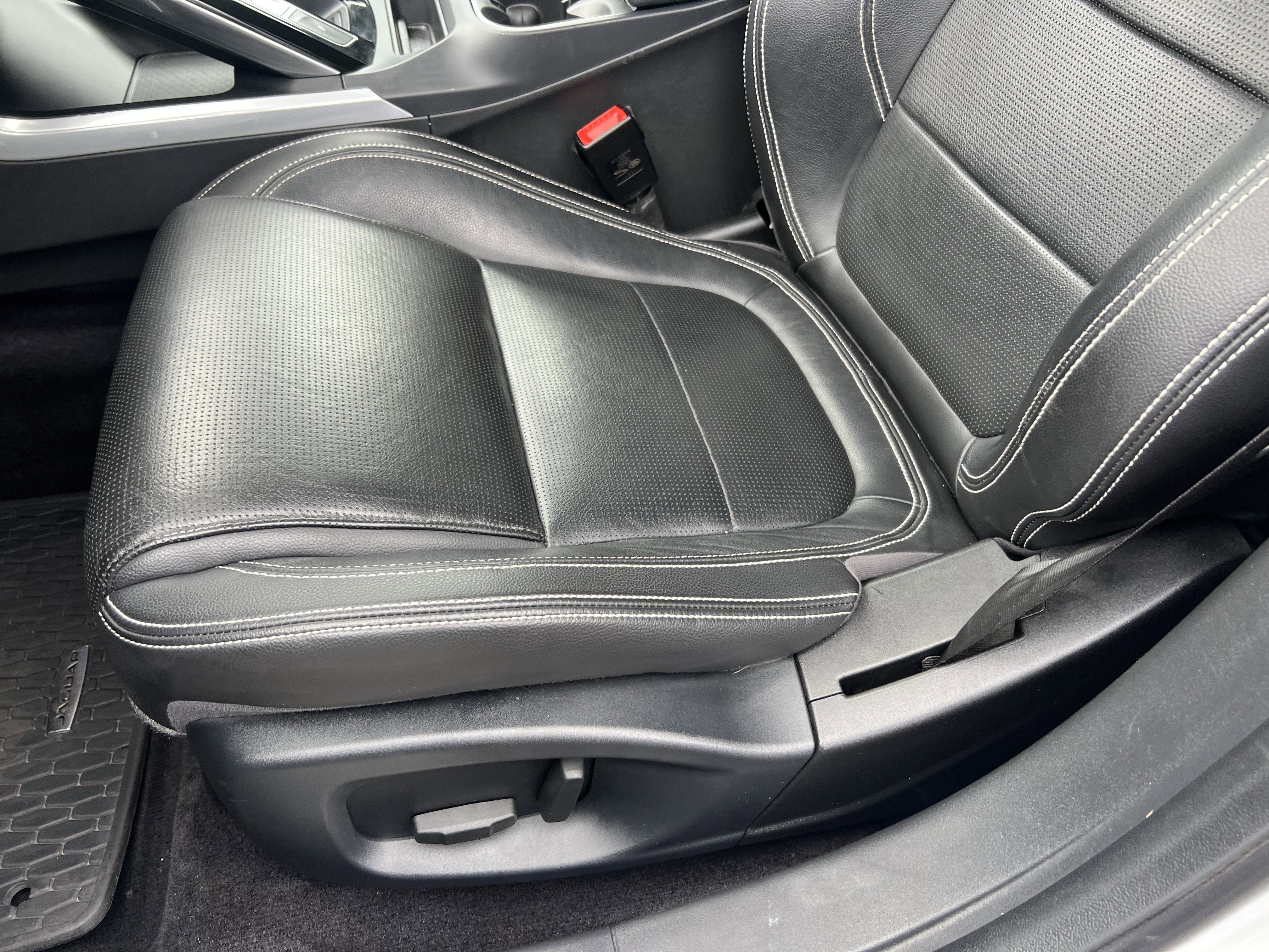 Certified 2020 Jaguar I-PACE S image 15