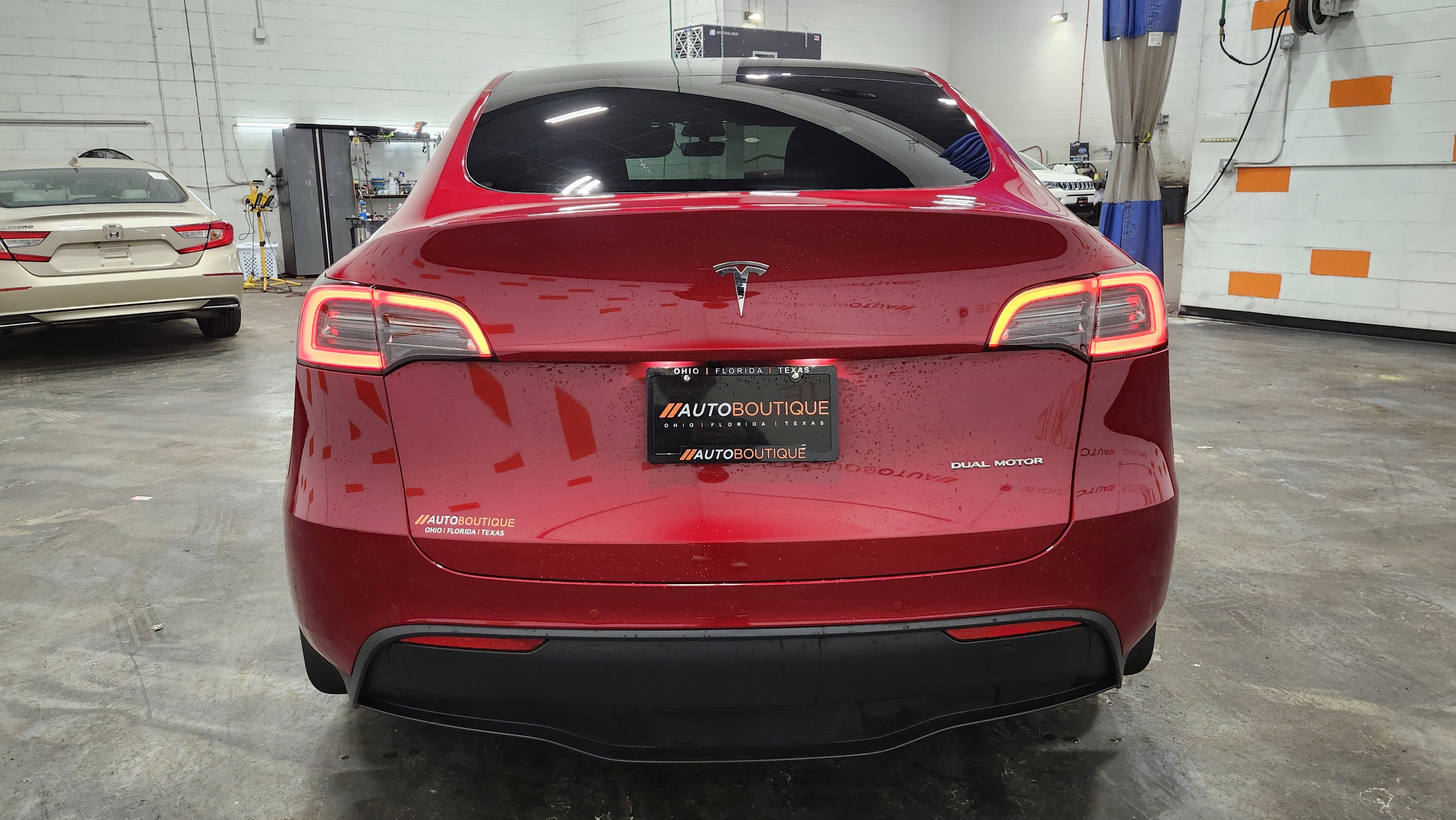 Used 2023 Tesla Model Y Long Range image 15