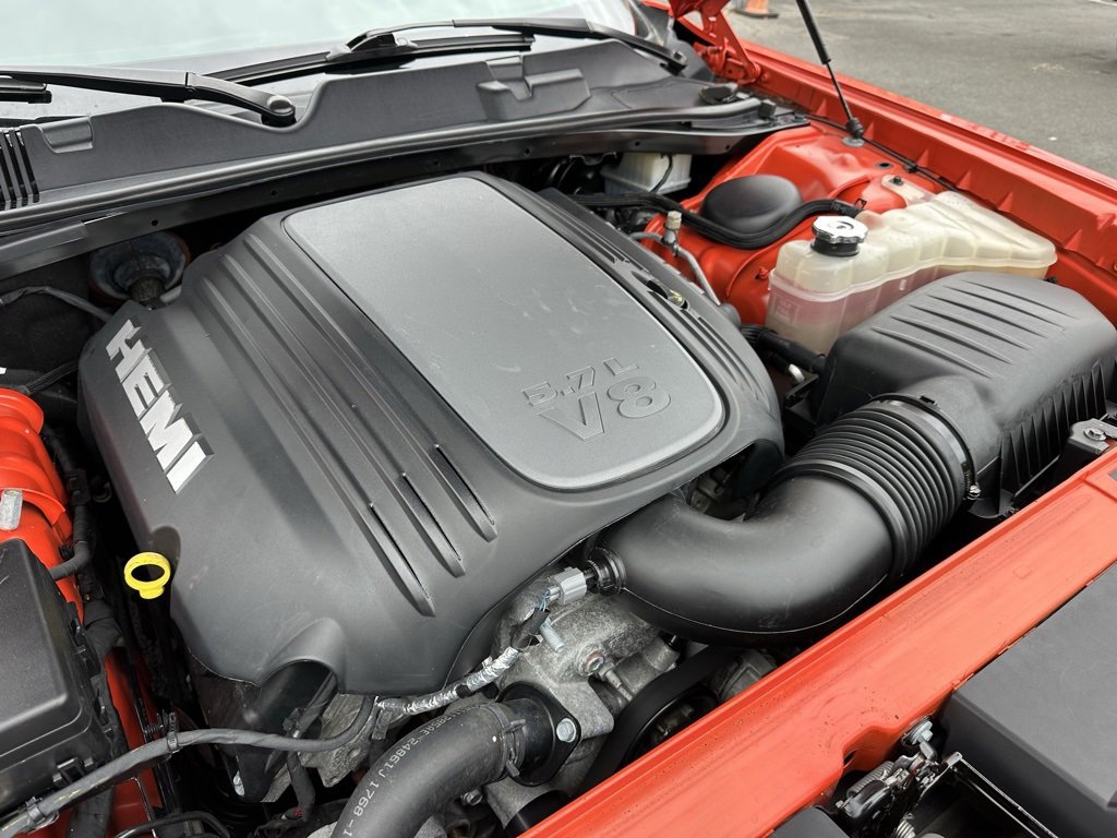 Used 2018 Dodge Challenger R/T w/ Blacktop Package image 6