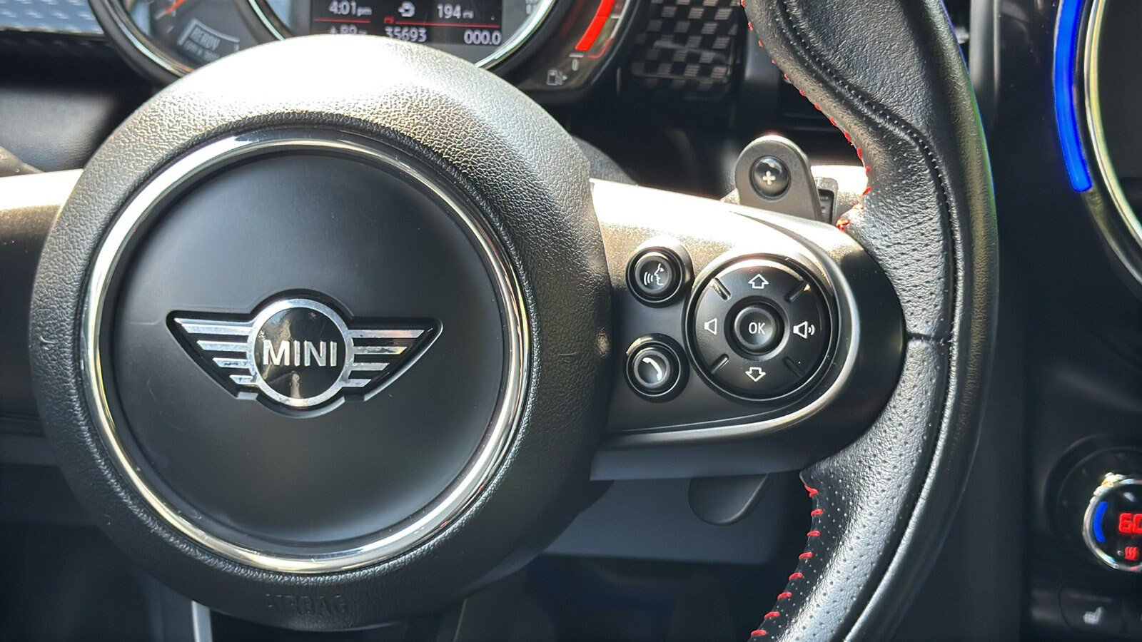 Used 2019 MINI Cooper S FWD image 23