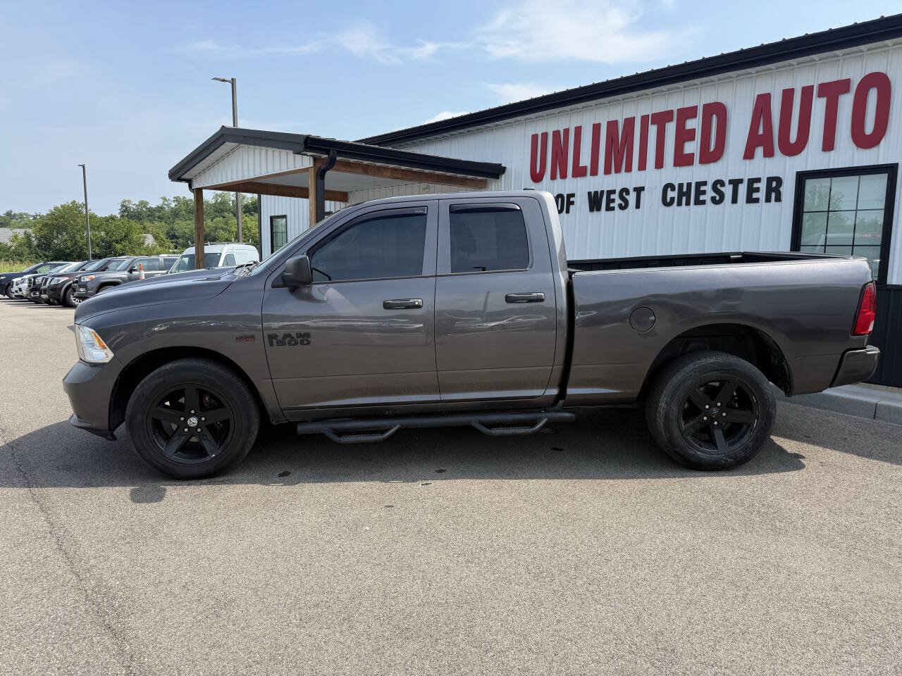 Used 2015 RAM 1500 ST AWD/4WD image 12