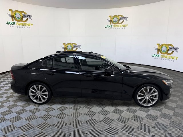 Used 2020 Volvo S60 T6 Momentum w/ Premium Package AWD/4WD image 11
