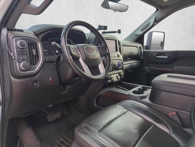 Used 2020 GMC Sierra 2500 SLT w/ SLT Premium Plus Package image 5