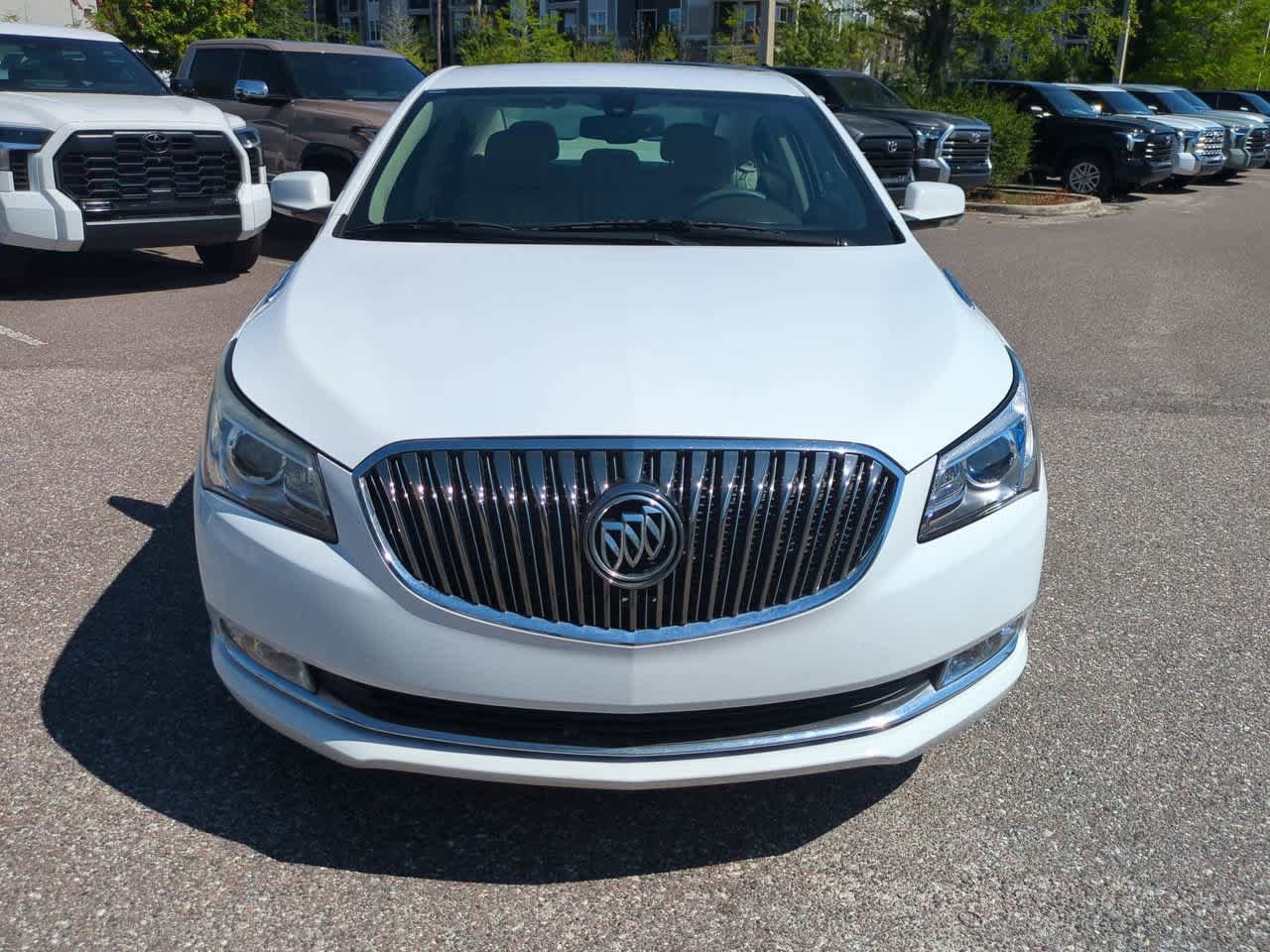 Used 2016 Buick LaCrosse Leather FWD image 9