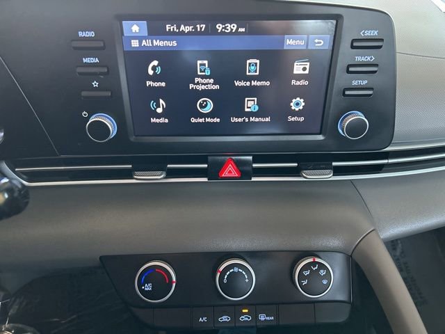 Certified 2026 Hyundai Elantra SE image 9