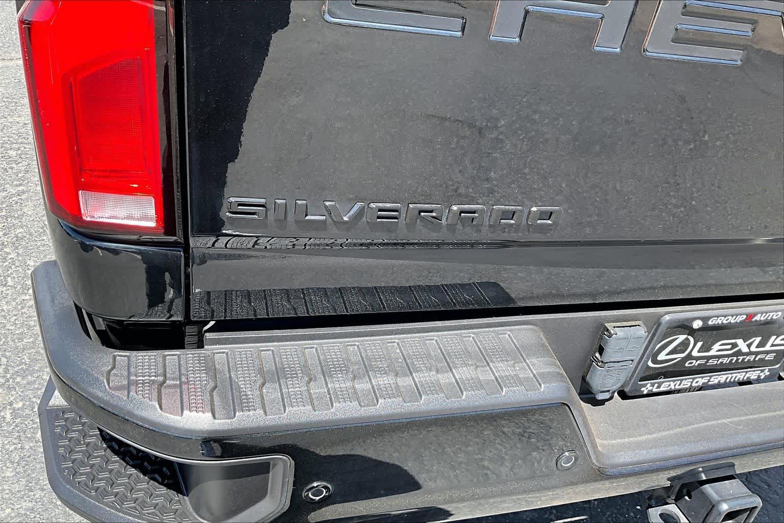 Used 2024 Chevrolet Silverado 2500 High Country w/ Technology Package AWD/4WD image 31