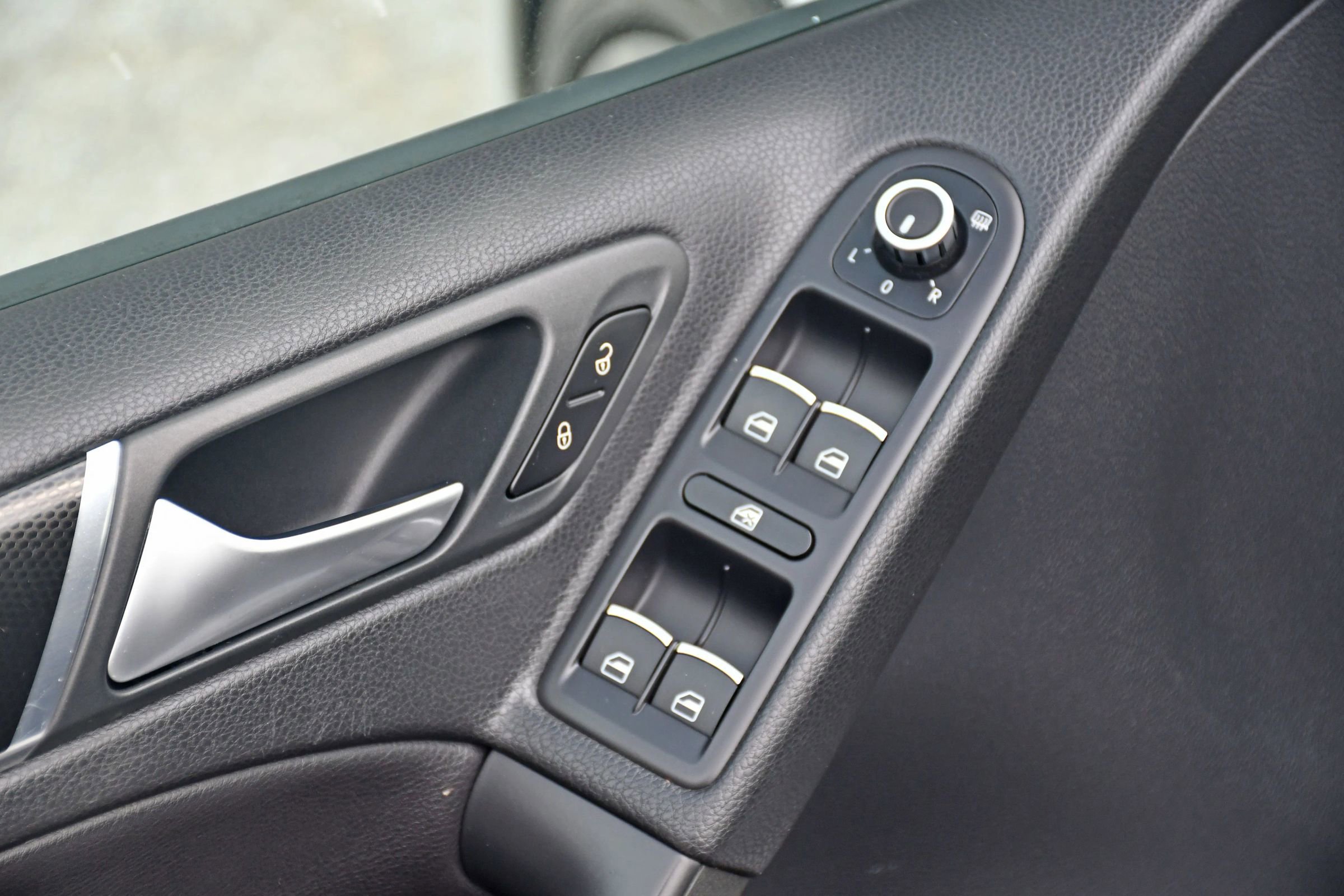 Used 2013 Volkswagen GTI Driver's Edition image 22