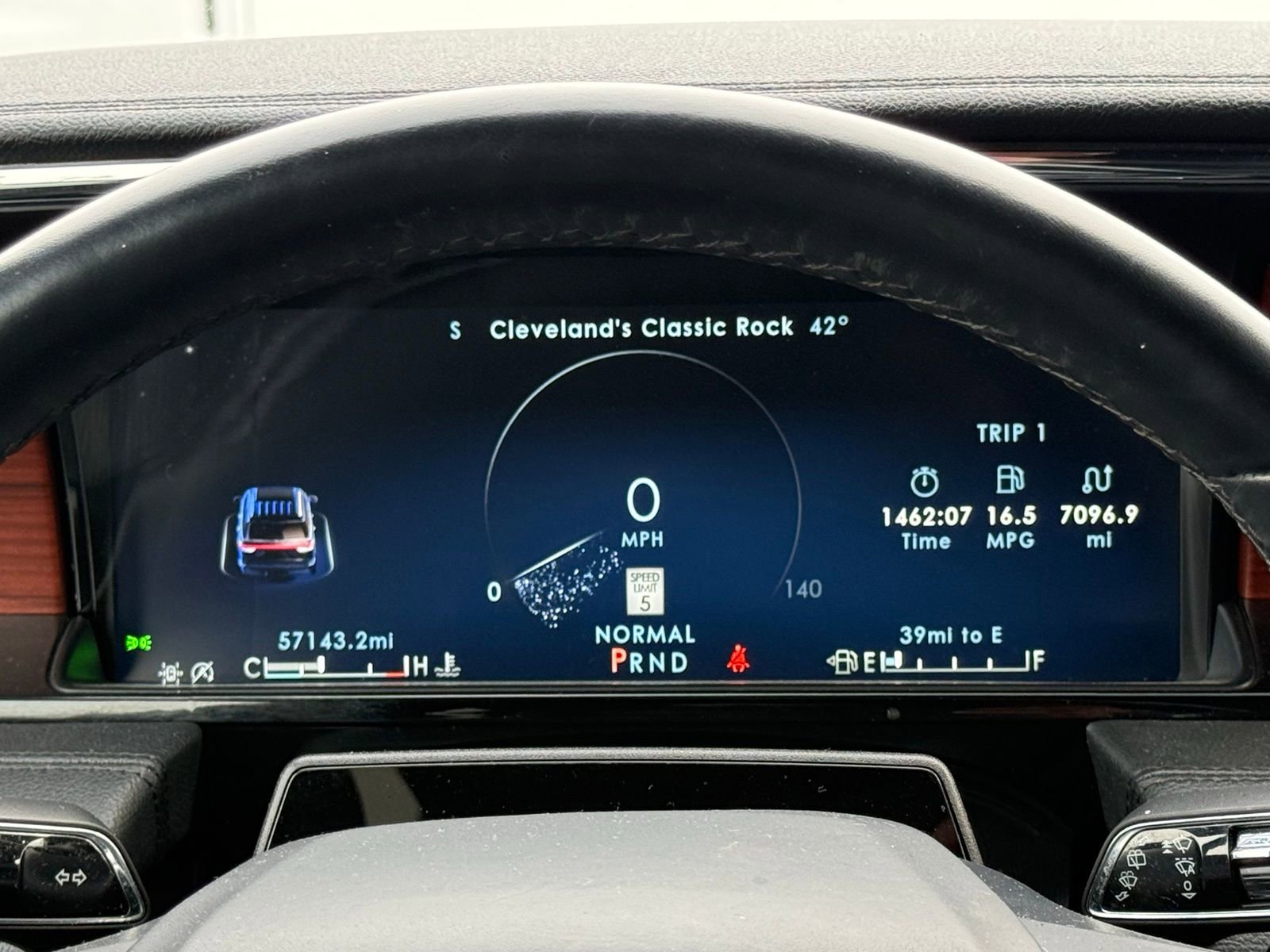 Used 2023 Lincoln Navigator Reserve image 39