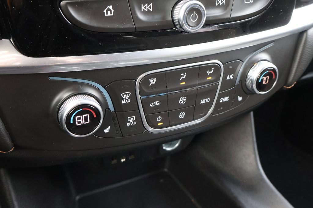 Used 2019 Chevrolet Traverse LT image 24