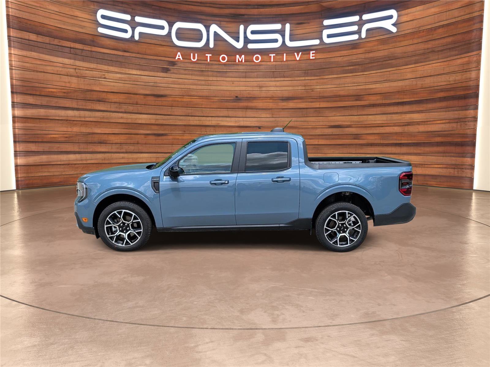 New 2025 Ford Maverick Lariat w/ 4K Tow Package AWD/4WD image 2