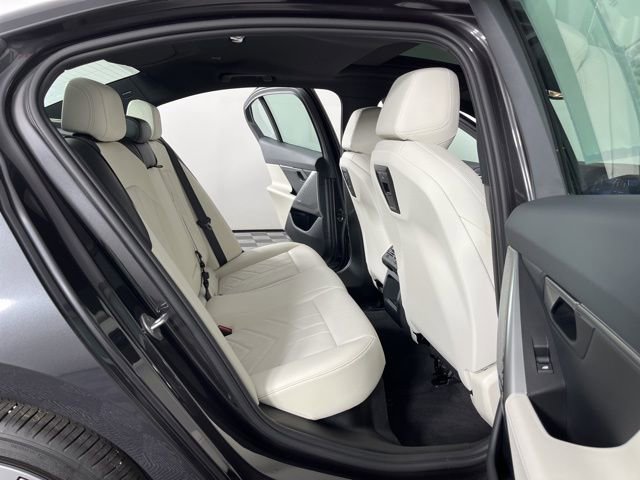 Used 2024 BMW 530i w/ Premium Package image 47
