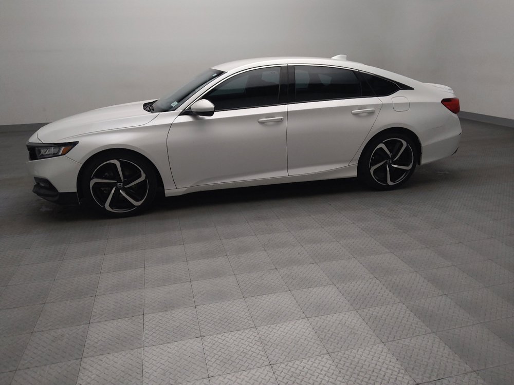 Used 2019 Honda Accord Sport image 2