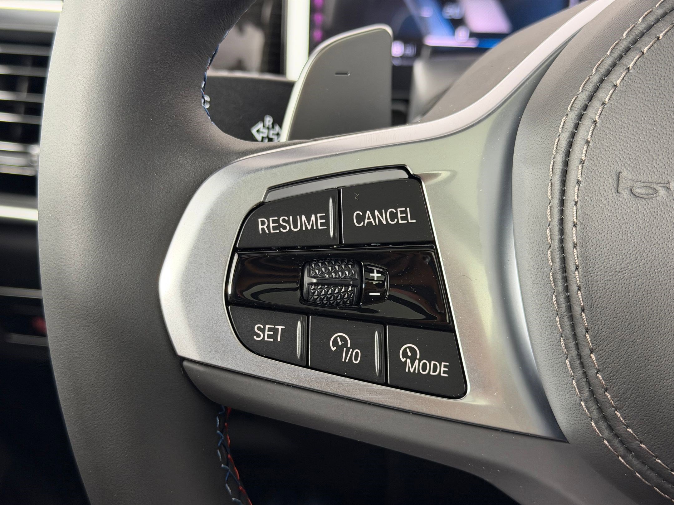 New 2026 BMW X7 M60i image 16