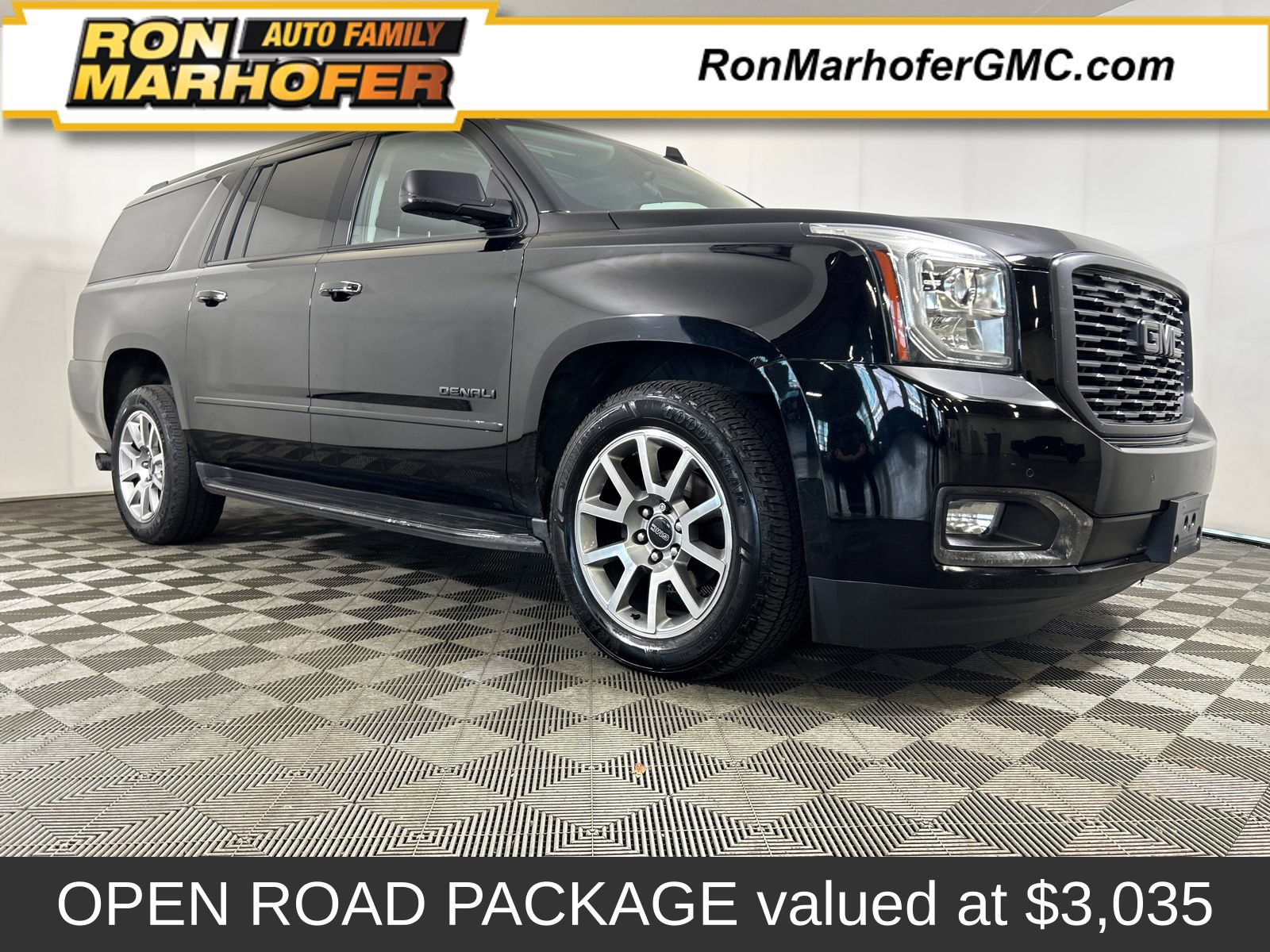 Used 2020 GMC Yukon XL Denali w/ Open Road Package AWD/4WD image 1