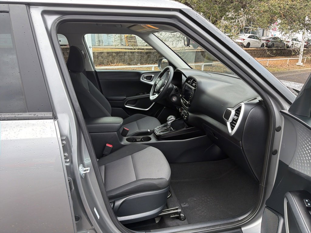 Used 2024 Kia Soul LX w/ Option Group 015 image 29