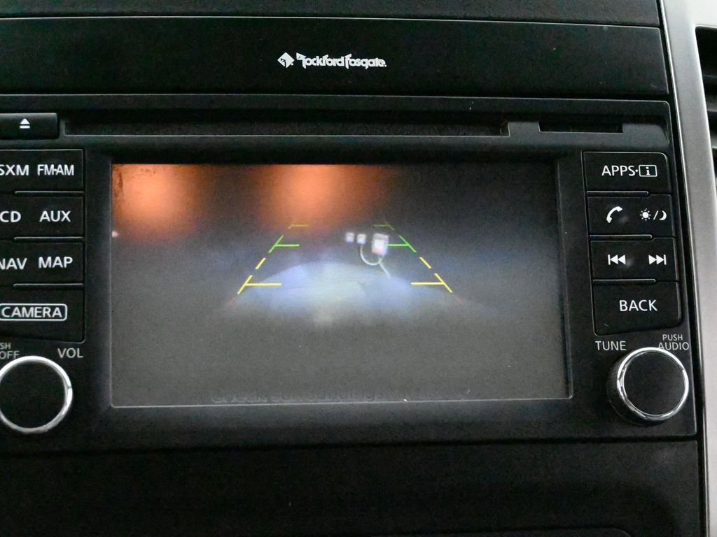 Used 2014 Nissan Frontier SL w/ SL Moonroof Package image 27