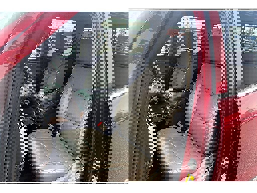 Used 2018 GMC Sierra 1500 SLT image 28