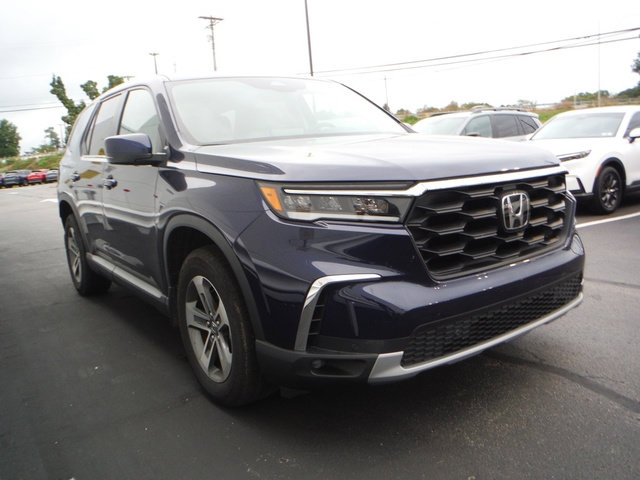 Used 2023 Honda Pilot EX-L image 4