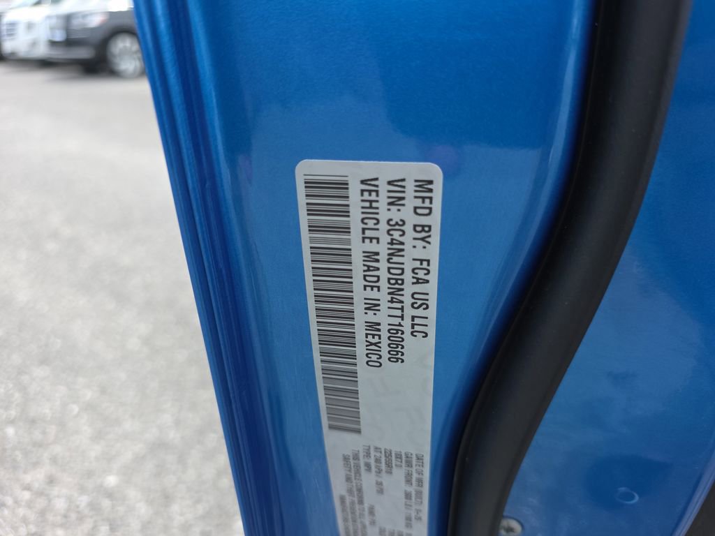 Used 2026 Jeep Compass Latitude image 38