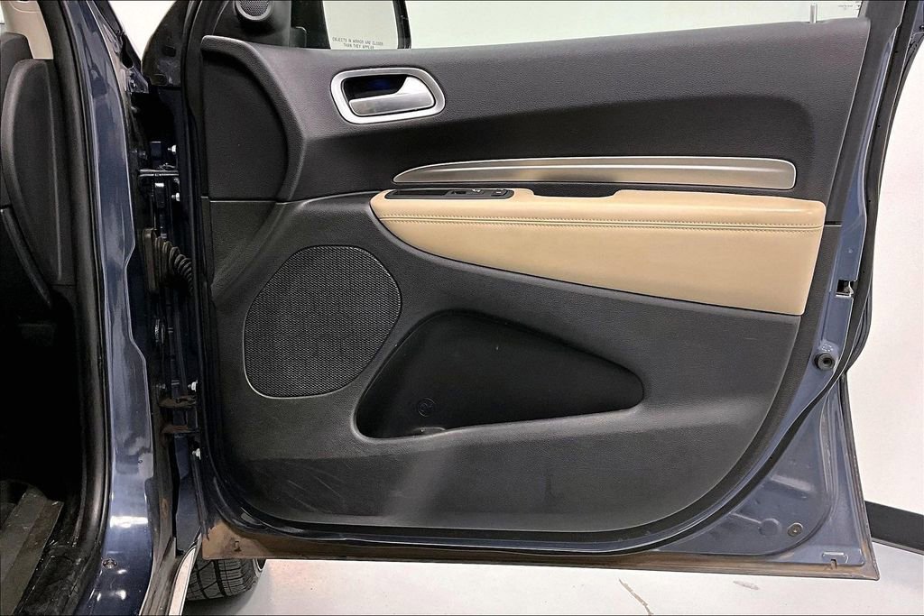 Used 2019 Dodge Durango SXT image 22