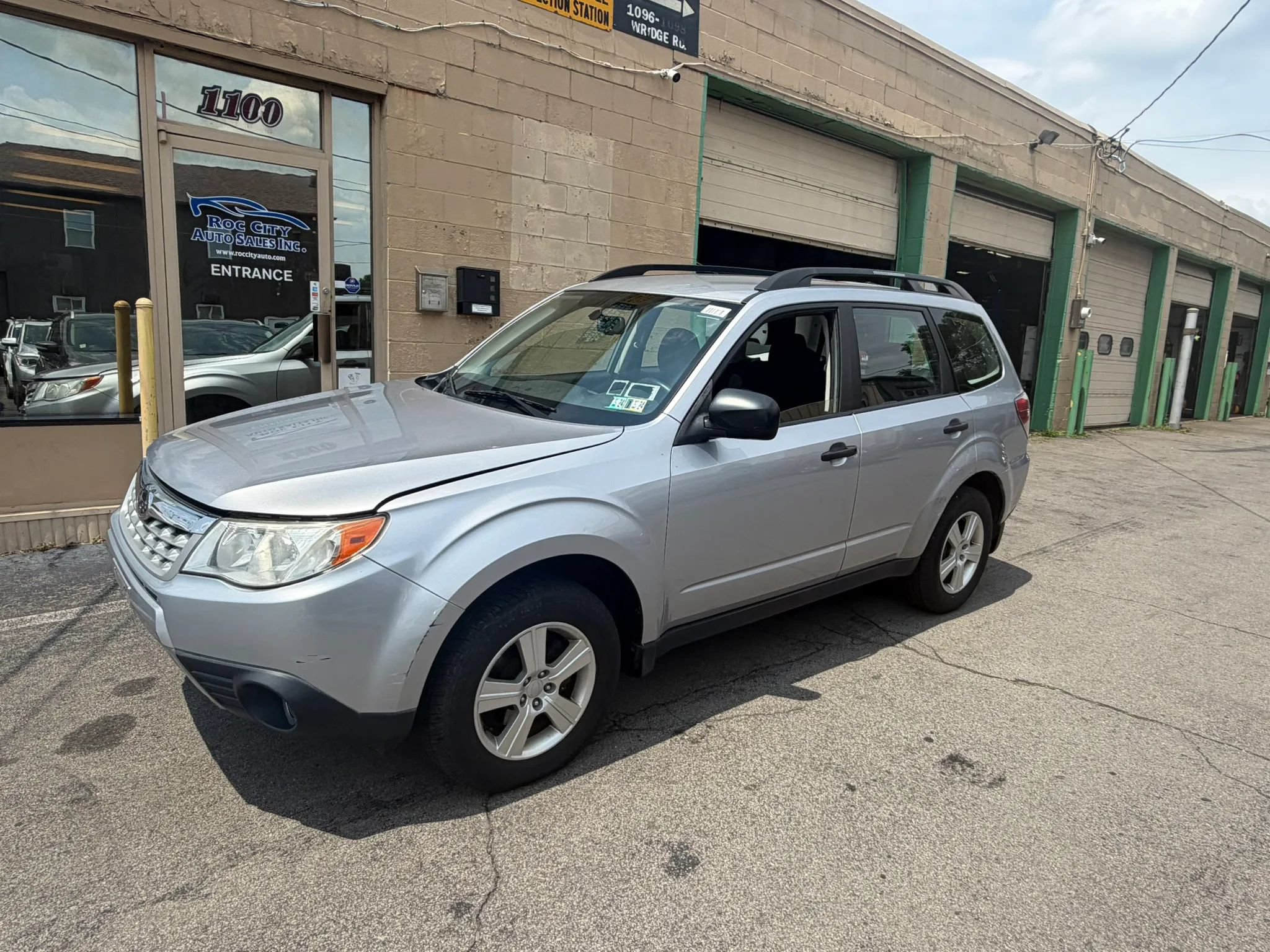 Used 2012 Subaru Forester 2.5X w/ Alloy Wheel Pkg AWD/4WD image 4