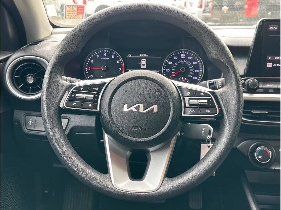 Used 2024 Kia Forte LXS image 16