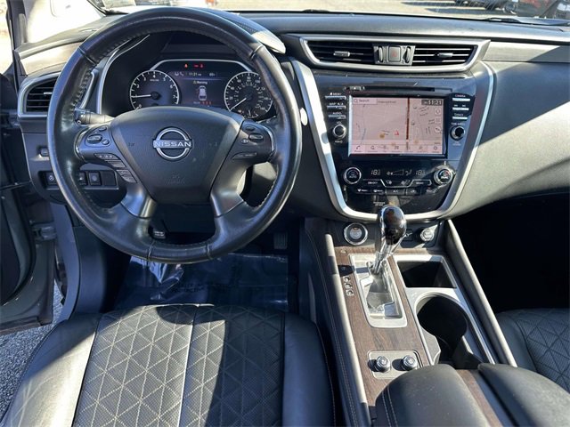 Used 2023 Nissan Murano Platinum image 2