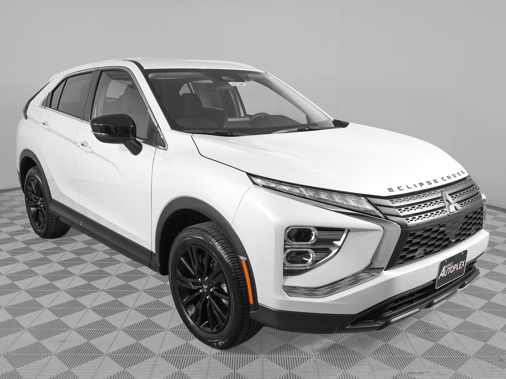 New 2026 Mitsubishi Eclipse Cross LE AWD/4WD image 4