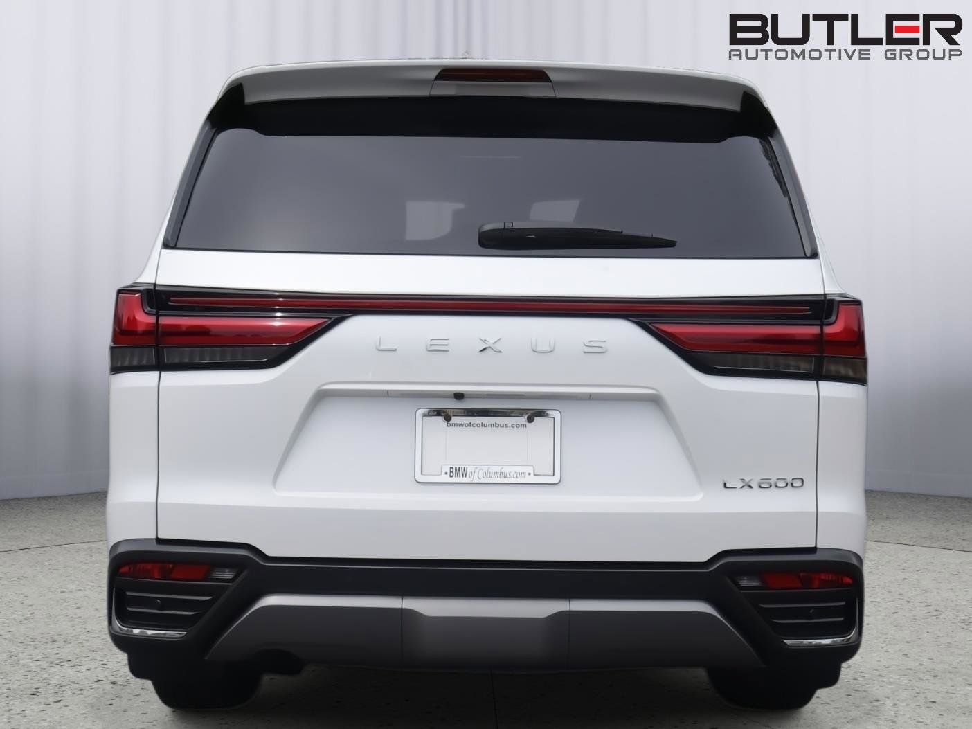 Used 2024 Lexus LX 600 4WD w/ Luxury Package image 6