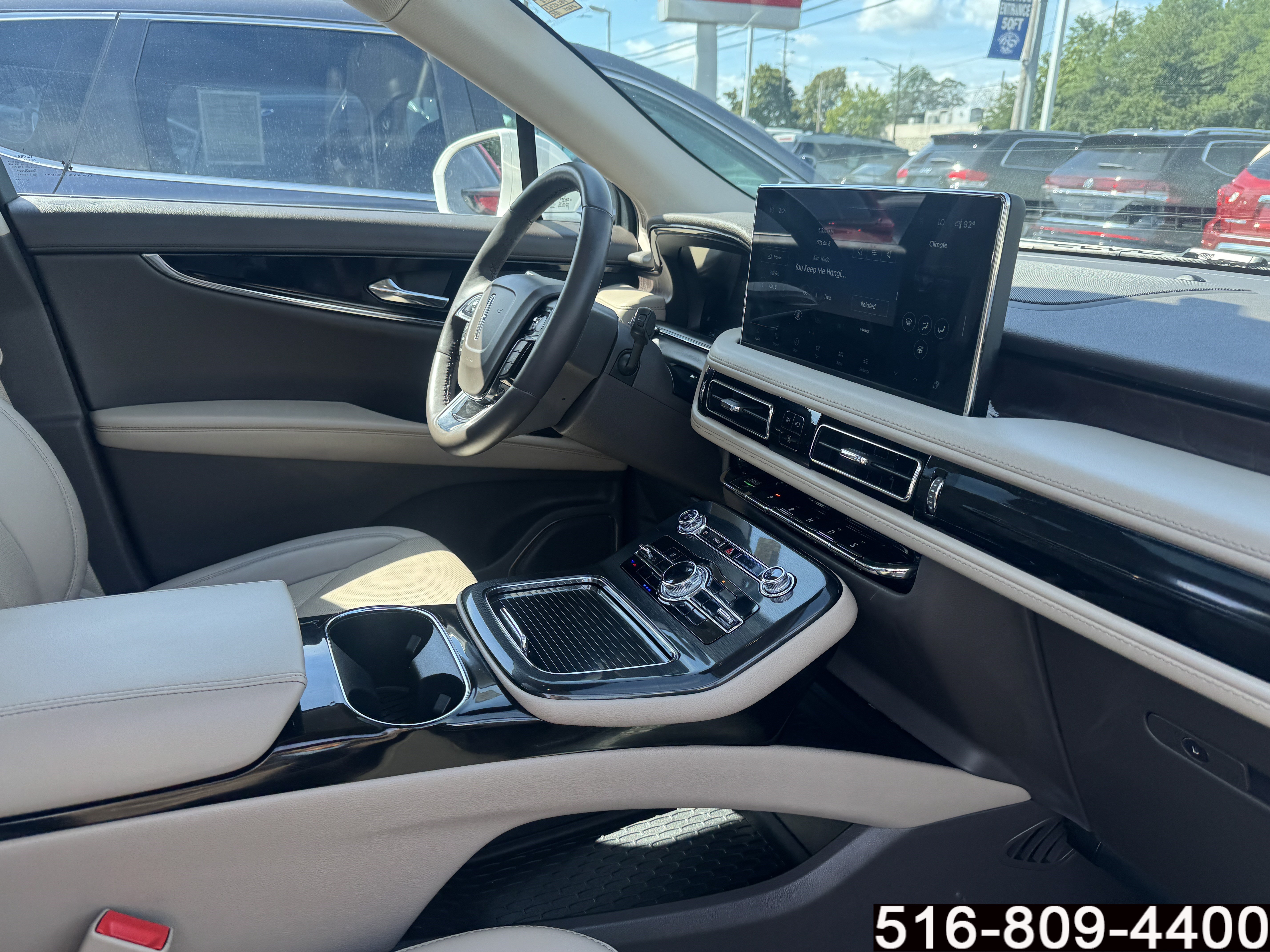 Used 2023 Lincoln Nautilus Reserve AWD/4WD image 28