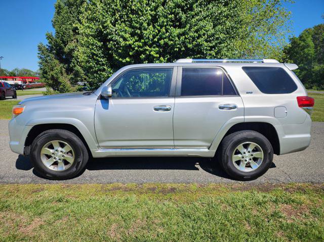Used 2011 Toyota 4Runner SR5 AWD/4WD image 1