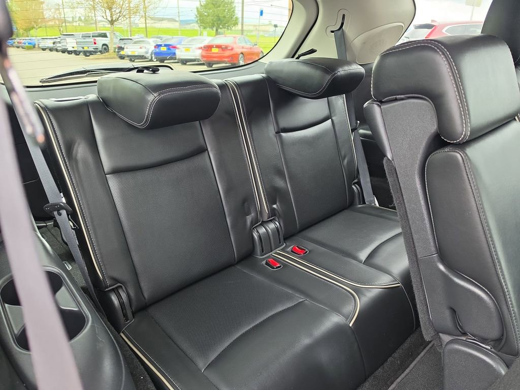 Used 2017 INFINITI QX60 Luxe w/ Premium Plus Package AWD/4WD image 31