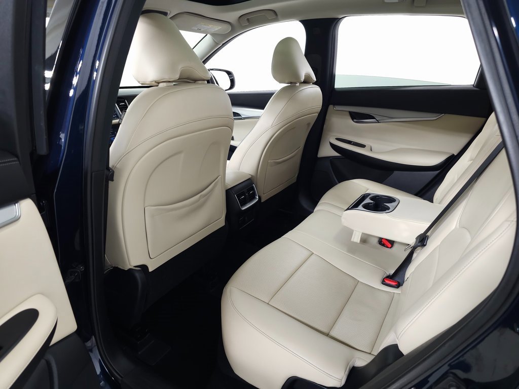 Used 2021 INFINITI QX50 Essential w/ Convenience Package image 35