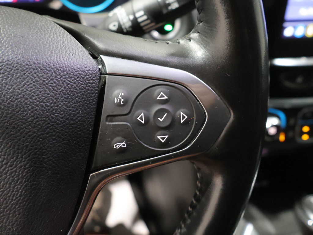 Used 2020 Chevrolet Traverse Premier AWD/4WD image 35