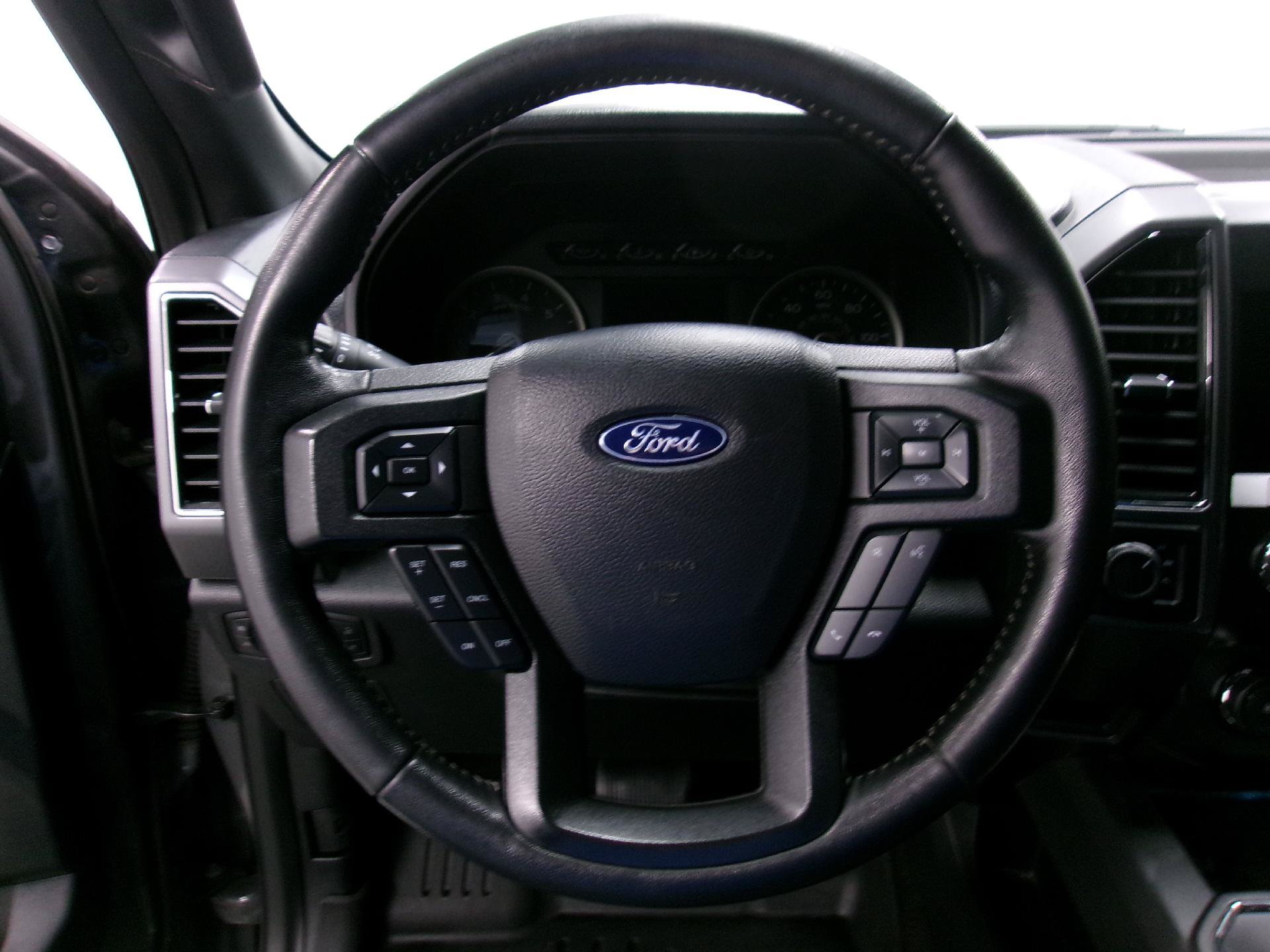 Used 2020 Ford F150 XLT w/ Equipment Group 302A Luxury AWD/4WD image 11
