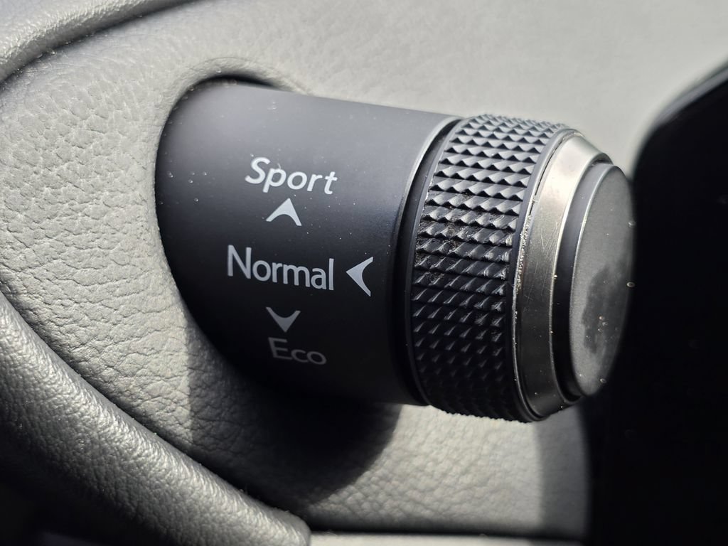 Certified 2022 Lexus ES 350 w/ Premium Package FWD image 16