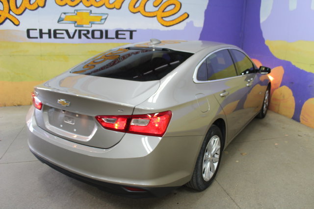 Used 2023 Chevrolet Malibu LT FWD image 8