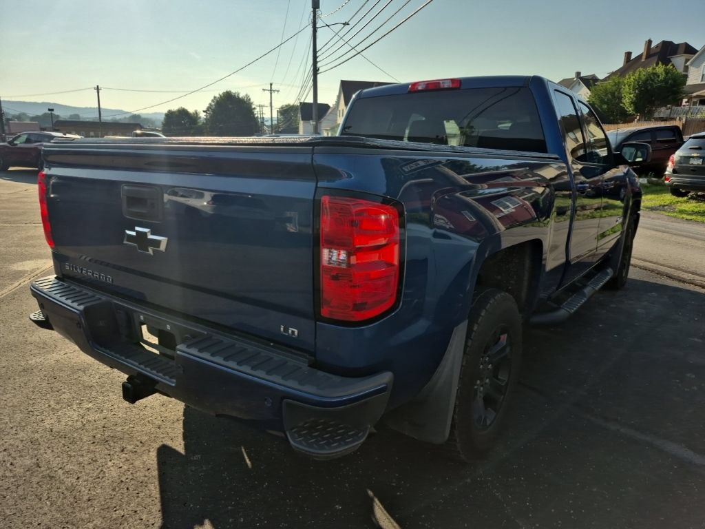 Used 2019 Chevrolet Silverado 1500 LT w/ All Star Edition AWD/4WD image 7
