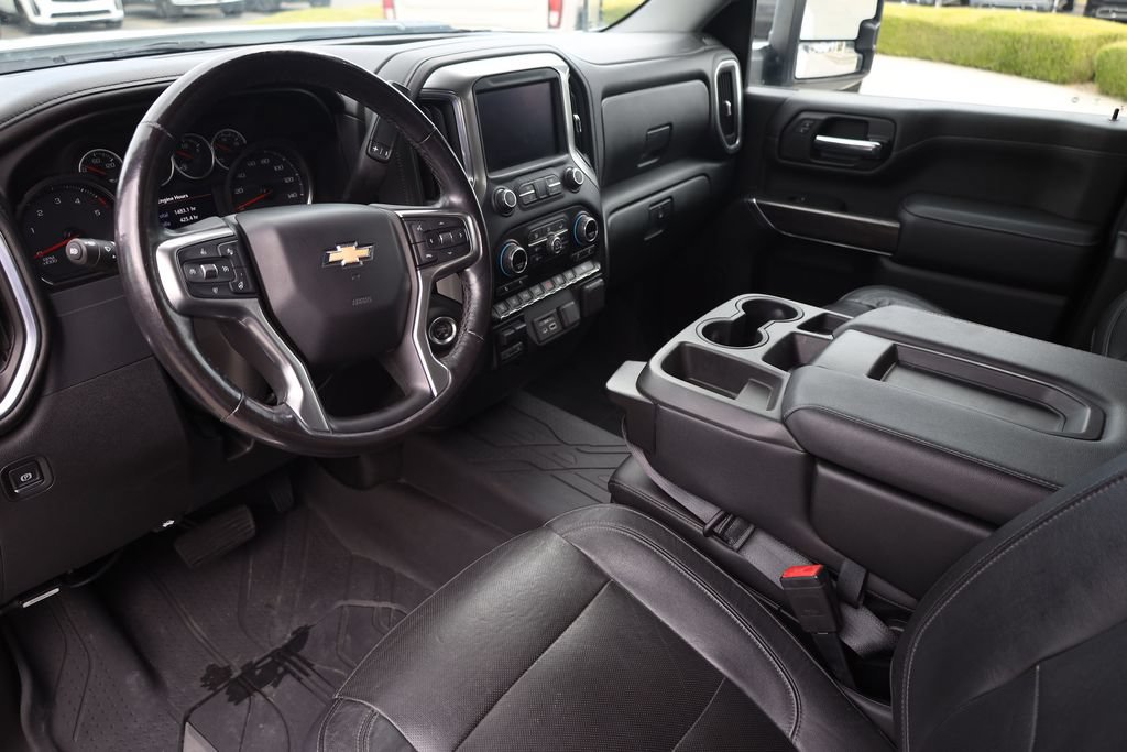 Used 2020 Chevrolet Silverado 3500 LTZ w/ Gooseneck/5TH Wheel Package AWD/4WD image 12