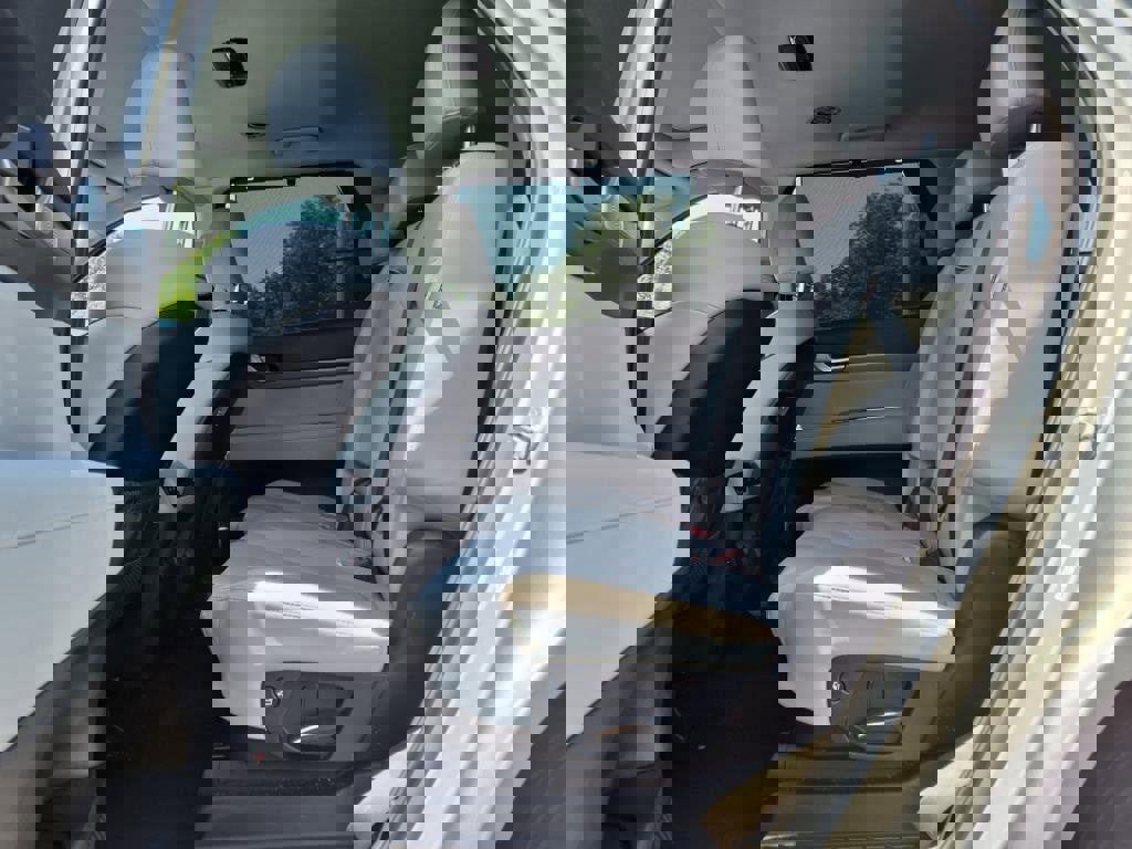 Used 2023 Hyundai Palisade SEL image 5