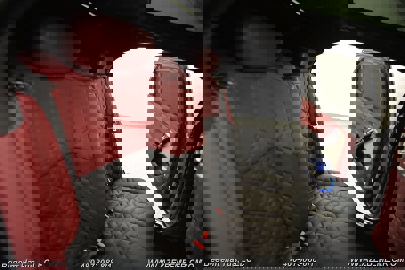 Used 2024 BMW 740i w/ M Sport Professional Package image 23