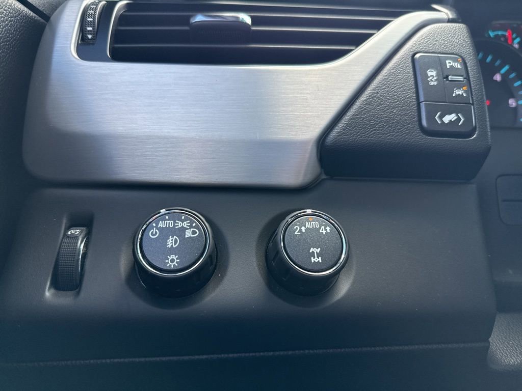 Used 2020 GMC Yukon XL SLT image 20