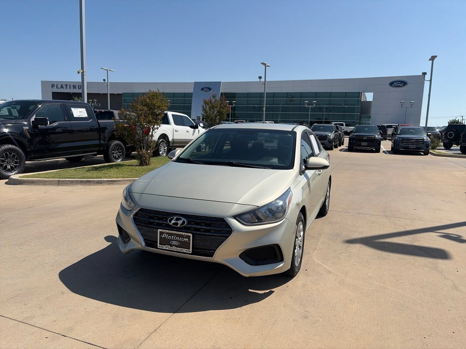 Used 2018 Hyundai Accent SE FWD image 24