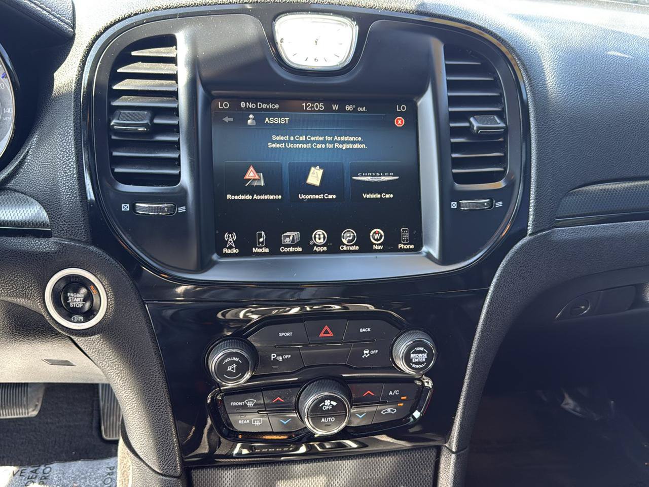 Used 2016 Chrysler 300 S w/ 300S Premium Group RWD image 17